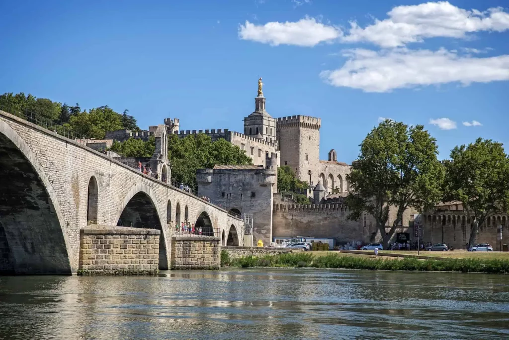 Sur le point d'Avignon, brug rivier de Rhône